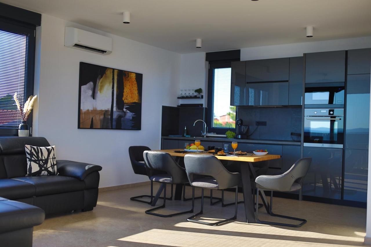 Dinary Penthouse Apartment 비르 외부 사진